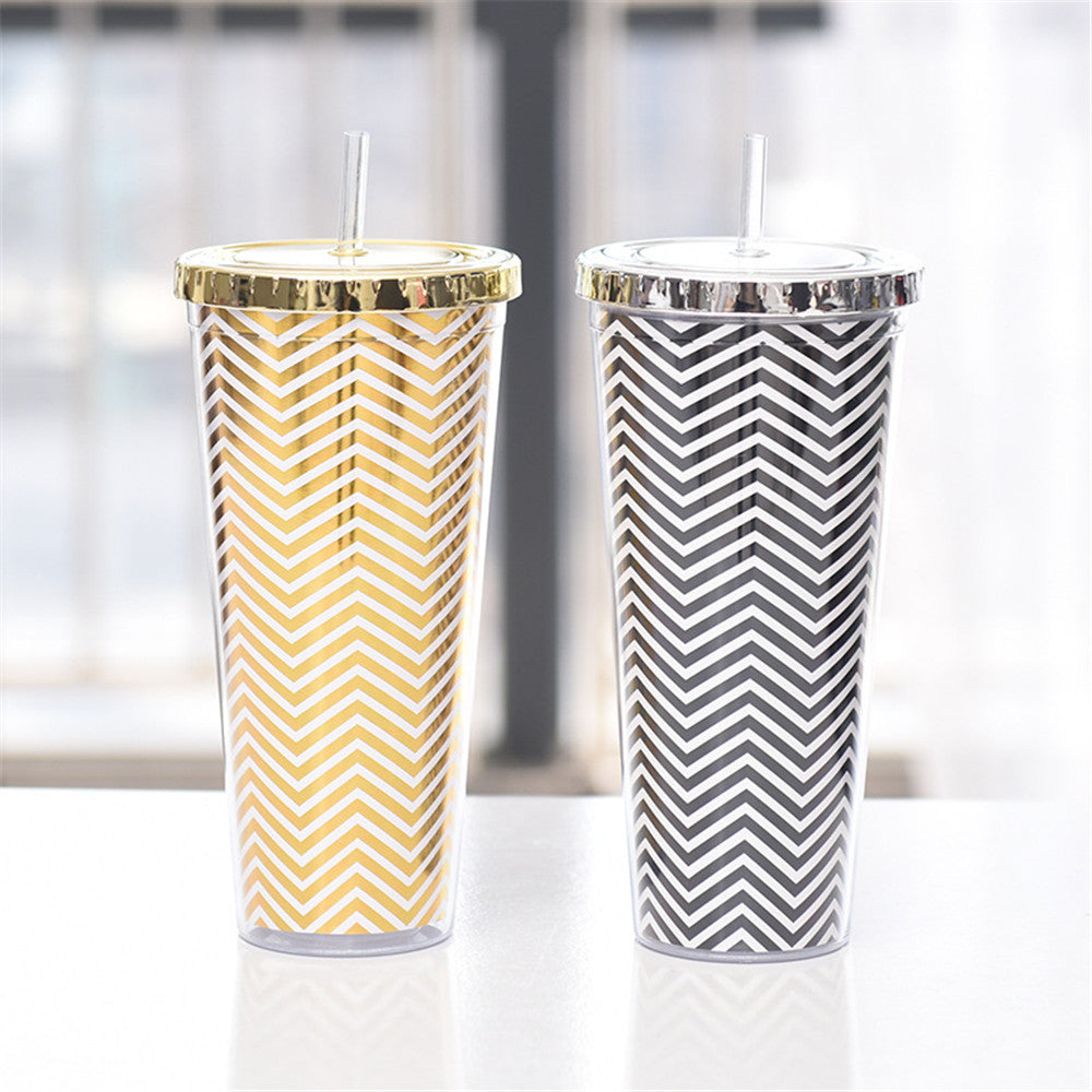 Double layer straw cup